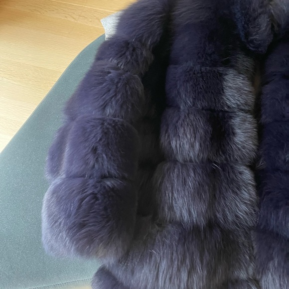 Navy Blue Fox fur coat - Picture 6 of 7